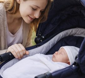 Як батькам впоратись зі стресом після народження дитини